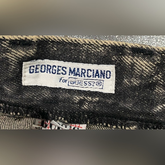 Vintage Guess Women's Black Acid Wash Denim Mini Skirt Size 30 - Picture 5 of 6